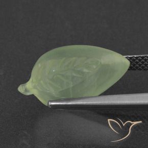 Préhnite Vert jaunâtre naturelle Fantaisie, 8.69 ct, Translucide