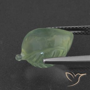 Préhnite Vert jaunâtre naturelle Fantaisie, 8.56 ct, Translucide