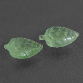 Achetez naturel 11,01ct vert préhnite gems, forme fantaisie, en provenance afrique du sud chez gemselect. en stock, livraison internationale!