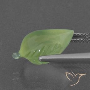Préhnite Vert poire pâle naturelle Fantaisie, 6.62 ct, Translucide