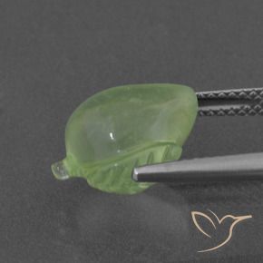 Préhnite Vert jaunâtre naturelle Fantaisie, 5.90 ct, Translucide