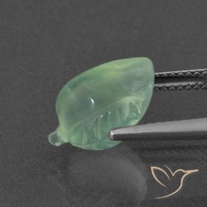 Préhnite Vert pin léger naturelle Fantaisie, 5.57 ct, Translucide