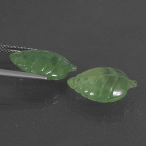 Achetez naturel ct Vert Prehnite gems, Forme fantaisie, En provenance Afrique du Sud chez GemSelect. En stock, livraison internationale!