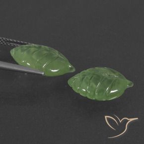 Shop natural 9.72ct Vert poire Préhnite gems, Fantaisie, from Afrique du Sud at GemSelect. In stock, global shipping!