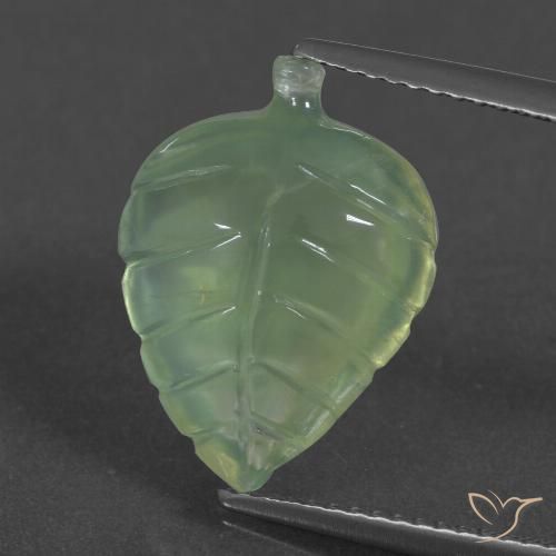 7.28ct Naturel Vert chaud Préhnite, Fantaisie, Translucide