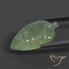 Préhnite Vert poire pâle naturelle Fantaisie, 6.83 ct, Translucide