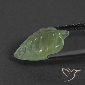 Préhnite Vert moyen naturelle Fantaisie, 5.61 ct, Translucide