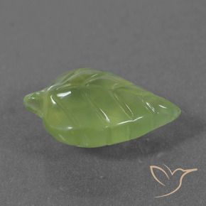 Préhnite Vert chaud naturelle Fantaisie, 5.65 ct, Translucide