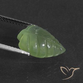 Préhnite Vert poire naturelle Fantaisie, 5.97 ct, Translucide