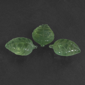 Achetez naturel ct Vert Prehnite gems, Forme fantaisie, En provenance Afrique du Sud chez GemSelect. En stock, livraison internationale!