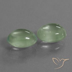 Shop natural 3.79ct Vert poire léger Préhnite gems, ovale, from Afrique du Sud at GemSelect. In stock, global shipping!