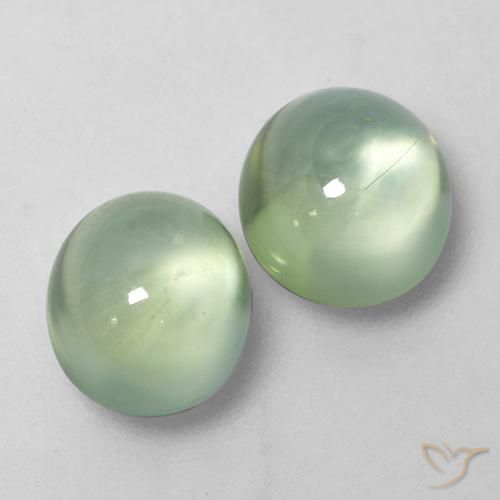 Shop natural 3.37ct Vert poire léger Préhnite gems, ovale, from Afrique du Sud at GemSelect. In stock, global shipping!