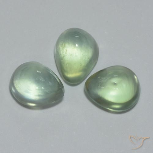 Shop natural 3.64ct Vert très clair Préhnite gems, En forme de poire, from Afrique du Sud at GemSelect. In stock, global shipping!