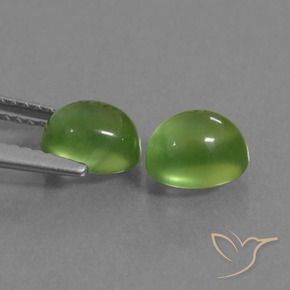 Shop natural 2.52ct Vert moyen Préhnite gems, ovale, from Afrique du Sud at GemSelect. In stock, global shipping!