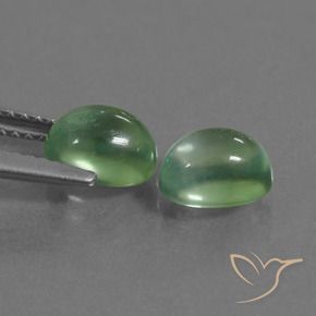 Shop natural 2.40ct Vert terreux Préhnite gems, ovale, from Afrique du Sud at GemSelect. In stock, global shipping!