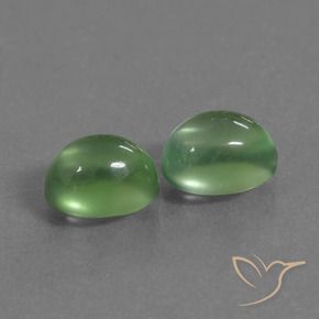 Shop natural 2.45ct Vert clair Préhnite gems, ovale, from Afrique du Sud at GemSelect. In stock, global shipping!