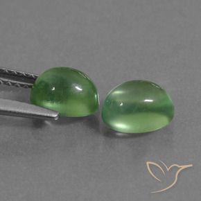 Shop natural 2.45ct Vert clair Préhnite gems, ovale, from Afrique du Sud at GemSelect. In stock, global shipping!