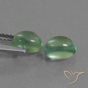Shop natural 2.47ct Vert terreux Préhnite gems, ovale, from Afrique du Sud at GemSelect. In stock, global shipping!
