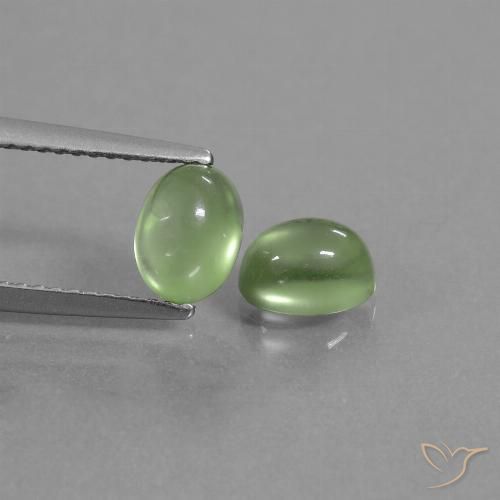 2.37ctw Naturel Vert jaunâtre Préhnite, ovale, Transparent