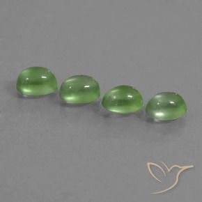 Shop natural 4.35ct Vert moyen Préhnite gems, ovale, from Afrique du Sud at GemSelect. In stock, global shipping!