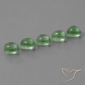 Shop natural 7.02ct Vert chaud Préhnite gems, ovale, from Afrique du Sud at GemSelect. In stock, global shipping!