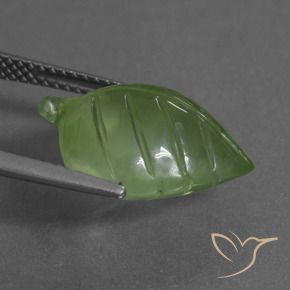 Préhnite Vert chaud naturelle Fantaisie, 8.63 ct, Transparent