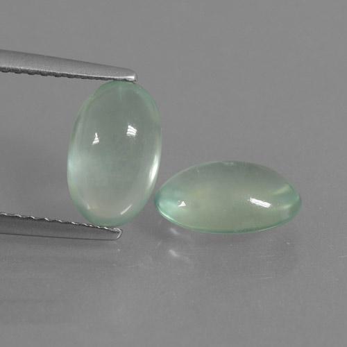 Shop natural 3.57ct Vert menthe léger Préhnite gems, ovale, from Afrique du Sud at GemSelect. In stock, global shipping!