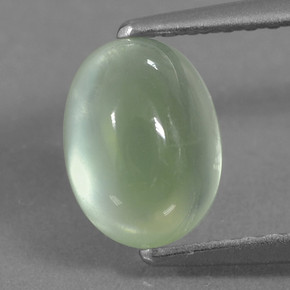 Préhnite vert naturelle coupe ovale, 1,72 ct, translucide