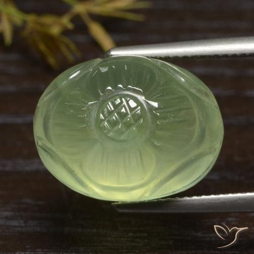 Préhnite Vert jaunâtre naturelle ovale, 19.84 ct, Translucide