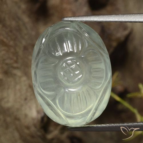18.48ct Naturel Vert très clair Préhnite, Taille Fleur, Translucide