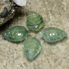 Shop natural 22.38ct Vert frais Préhnite gems, Taille Fleur, from Afrique du Sud at GemSelect. In stock, global shipping!