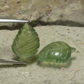 Shop natural 17.42ct Vert moyen Préhnite gems, Taille Fleur, from Afrique du Sud at GemSelect. In stock, global shipping!