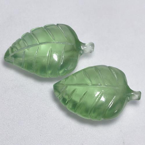 Achetez naturel 8,74ct vert préhnite gems, forme fantaisie, en provenance afrique du sud chez gemselect. en stock, livraison internationale!