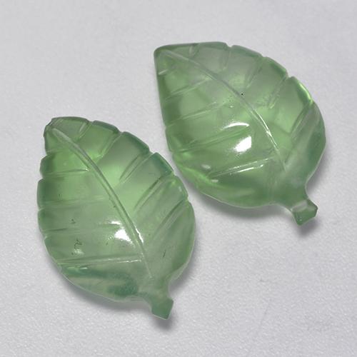 Achetez naturel 11,38ct vert préhnite gems, forme fantaisie, en provenance afrique du sud chez gemselect. en stock, livraison internationale!