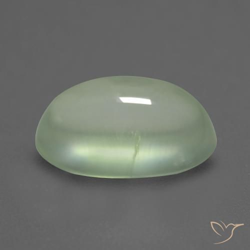 Préhnite Vert pâle naturelle ovale, 3.50 ct, Transparent