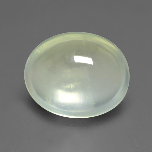 Préhnite vert naturelle coupe ovale, 2,50 ct, transparent