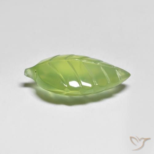 Préhnite Vert vif et léger naturelle Fantaisie, 8.83 ct, Transparent