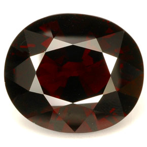 Grenat pyrope rouge naturelle coupe ovale, 46,71 ct, IF