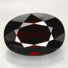 Grenat pyrope rouge naturelle coupe ovale, 42,20 ct, IF