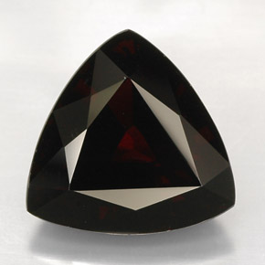Grenat pyrope rouge naturelle trillion, 26,11 ct, VVS