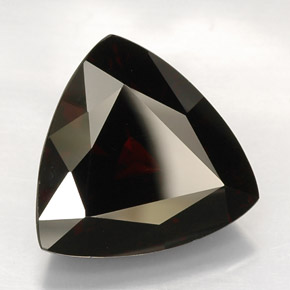 Grenat pyrope rouge naturelle trillion, 26,11 ct, VVS