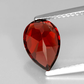 Grenat pyrope rouge naturelle en forme de poire, 2,22 ct, VVS-VS