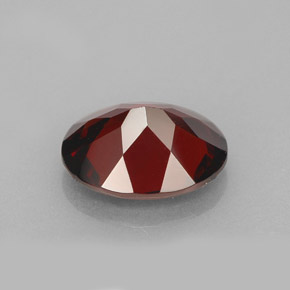 Grenat pyrope rouge naturelle coupe ovale, 2,94 ct, VVS-VS