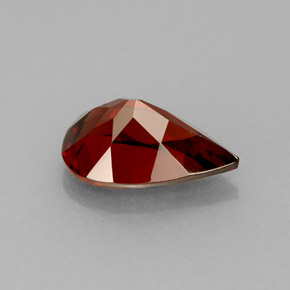 Grenat pyrope rouge naturelle en forme de poire, 1,50 ct, VS