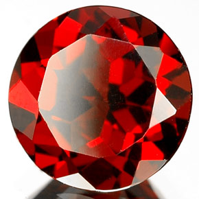 Grenat pyrope rouge naturelle coupe roude, 2,05 ct, VS