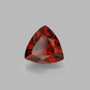 Grenat pyrope rouge naturelle trillion, 1,94 ct, VS