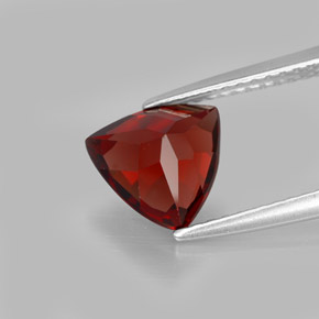Grenat pyrope rouge naturelle trillion, 1,94 ct, VS