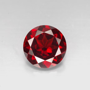 Grenat pyrope rouge naturelle coupe roude, 3,29 ct, VS