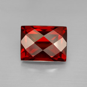 Grenat pyrope rouge naturelle baguette, 3,31 ct, VVS-VS