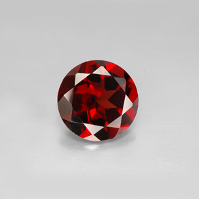 Grenat pyrope rouge naturelle coupe roude, 2,86 ct, VS